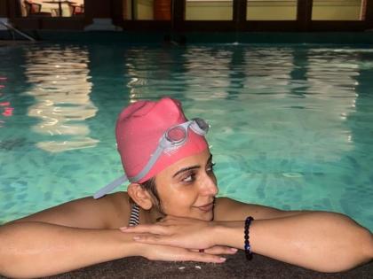 Rakul Preet Singh Kickstarts Pati Patni Aur Woh 2 Shoot, Unwinds With a Swim After Day 1 | Rakul Preet Singh Kickstarts Pati Patni Aur Woh 2 Shoot, Unwinds With a Swim After Day 1