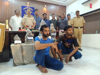 Mumbai: Father-Son Duo Arrested Within 12 Hours for ₹47.65 Lakh Burglary at Bungalow in Aarey Colony | Mumbai: Father-Son Duo Arrested Within 12 Hours for ₹47.65 Lakh Burglary at Bungalow in Aarey Colony Mumbai: Father-Son Duo Arrested Within 12 Hours for ₹47.65 Lakh Burglary at Bungalow in Aarey Colony | Mumbai: Father-Son Duo Arrested Within 12 Hours for ₹47.65 Lakh Burglary at Bungalow in Aarey Colony
