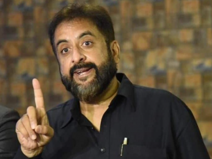Cash-for-Votes in Aurangabad: AIMIM’s Imtiaz Jaleel Accuses BJP of Distributing Money to Voters, Shares Video (Watch) | Cash-for-Votes in Aurangabad: AIMIM’s Imtiaz Jaleel Accuses BJP of Distributing Money to Voters, Shares Video (Watch) Cash-for-Votes in Aurangabad: AIMIM’s Imtiaz Jaleel Accuses BJP of Distributing Money to Voters, Shares Video (Watch) | Cash-for-Votes in Aurangabad: AIMIM’s Imtiaz Jaleel Accuses BJP of Distributing Money to Voters, Shares Video (Watch)
