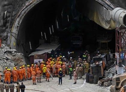 Uttarakhand Tunnel Collapse: 41 trapped workers to be evacuated shortly | Uttarakhand Tunnel Collapse: 41 trapped workers to be evacuated shortly Uttarakhand Tunnel Collapse: 41 trapped workers to be evacuated shortly | Uttarakhand Tunnel Collapse: 41 trapped workers to be evacuated shortly