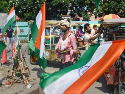 Saluting Bravehearts: Delhi BJP launches ‘Har Ghar Tiranga’ campaign, to put up tricolours at shops, houses across city | Saluting Bravehearts: Delhi BJP launches ‘Har Ghar Tiranga’ campaign, to put up tricolours at shops, houses across city