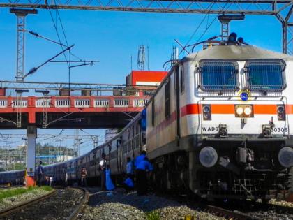 Railways increases ex gratia relief in train accidents from ₹50,000 to ₹5 lakh | Railways increases ex gratia relief in train accidents from ₹50,000 to ₹5 lakh