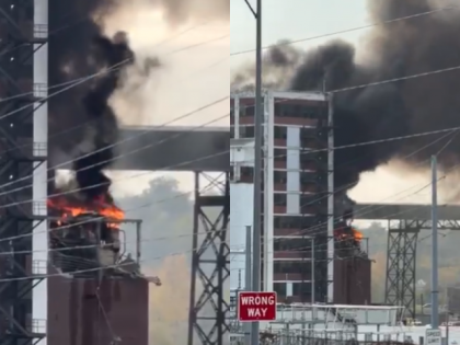 Iowa Fire: Explosion Triggers Blaze At Quaker Oats Plant In Cedar ...