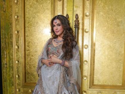 'Don’t Just Celebrate the Goddess - Be Her': Isha Koppikar Shares a Powerful Navratri Message For Women | 'Don’t Just Celebrate the Goddess - Be Her': Isha Koppikar Shares a Powerful Navratri Message For Women