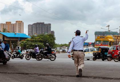 Thane Traffic Update: Police Issue Advisory for Majiwada Flyover Repair Work; Check Diversions Here | Thane Traffic Update: Police Issue Advisory for Majiwada Flyover Repair Work; Check Diversions Here