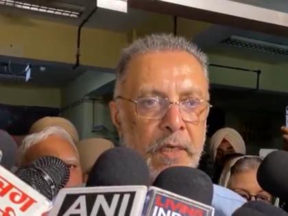 Jalandhar Hospital Tragedy: Oxygen Supply Drop Leads to Death of Three Patients, Inquiry Underway | Jalandhar Hospital Tragedy: Oxygen Supply Drop Leads to Death of Three Patients, Inquiry Underway Jalandhar Hospital Tragedy: Oxygen Supply Drop Leads to Death of Three Patients, Inquiry Underway | Jalandhar Hospital Tragedy: Oxygen Supply Drop Leads to Death of Three Patients, Inquiry Underway