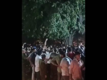 Delhi: Scuffle Erupts at Jamia University During Diwali Celebration Event, Police Deployed (Watch Video)