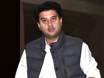 Bee Attack On Jyotiraditya Scindia: Union Minister Suffers Bee Sting During Event In Madhya Pradesh | Bee Attack On Jyotiraditya Scindia: Union Minister Suffers Bee Sting During Event In Madhya Pradesh Bee Attack On Jyotiraditya Scindia: Union Minister Suffers Bee Sting During Event In Madhya Pradesh | Bee Attack On Jyotiraditya Scindia: Union Minister Suffers Bee Sting During Event In Madhya Pradesh