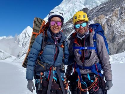 Kaamya Karthikeyan Scales Mount Everest: Indian Navy Congratulates 16-Year-Old on Becoming Youngest Indian to Summit Mt. Everest | Kaamya Karthikeyan Scales Mount Everest: Indian Navy Congratulates 16-Year-Old on Becoming Youngest Indian to Summit Mt. Everest