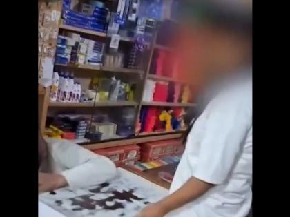 Thane: 54-Year-Old Shopkeeper Thrashed for Molesting Minor Girl in Kalyan, Arrested After Video Goes Viral | Thane: 54-Year-Old Shopkeeper Thrashed for Molesting Minor Girl in Kalyan, Arrested After Video Goes Viral