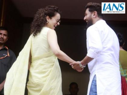 Union Minister Chirag Paswan and BJP MP Kangana Ranaut Enjoy a Fun Moment at the 18th Lok Sabha Session | Union Minister Chirag Paswan and BJP MP Kangana Ranaut Enjoy a Fun Moment at the 18th Lok Sabha Session Union Minister Chirag Paswan and BJP MP Kangana Ranaut Enjoy a Fun Moment at the 18th Lok Sabha Session | Union Minister Chirag Paswan and BJP MP Kangana Ranaut Enjoy a Fun Moment at the 18th Lok Sabha Session