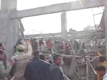 Kannauj Roof Collapse: Several Feared Trapped as Under-construction Roof Collapses at Railway Station in Uttar Pradesh (Watch Video)