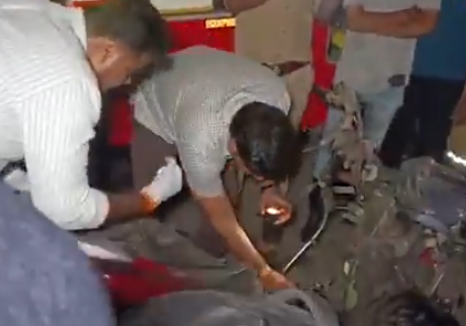 Kanpur: 6 Injured After Blast in Parked Scooters in Uttar Pradesh (VIDEO) | Kanpur: 6 Injured After Blast in Parked Scooters in Uttar Pradesh (VIDEO)