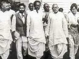 Who is Karpoori Thakur? All You Need to Know About Ex-Bihar CM Conferred with Bharat Ratna Posthumously | Who is Karpoori Thakur? All You Need to Know About Ex-Bihar CM Conferred with Bharat Ratna Posthumously Who is Karpoori Thakur? All You Need to Know About Ex-Bihar CM Conferred with Bharat Ratna Posthumously | Who is Karpoori Thakur? All You Need to Know About Ex-Bihar CM Conferred with Bharat Ratna Posthumously