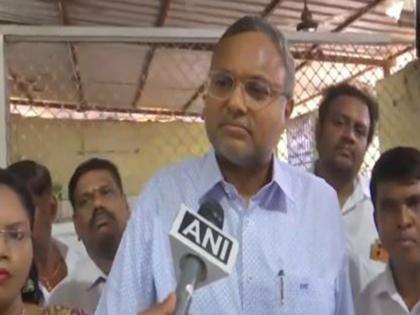 Chinese Visa Scam Case: Delhi Court Grants Regular Bail to Congress Leader Karti Chidambaram | Chinese Visa Scam Case: Delhi Court Grants Regular Bail to Congress Leader Karti Chidambaram Chinese Visa Scam Case: Delhi Court Grants Regular Bail to Congress Leader Karti Chidambaram | Chinese Visa Scam Case: Delhi Court Grants Regular Bail to Congress Leader Karti Chidambaram