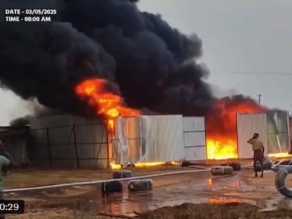 Tamil Nadu: Massive Fire Breaks at Warehouse in Karur | Tamil Nadu: Massive Fire Breaks at Warehouse in Karur Tamil Nadu: Massive Fire Breaks at Warehouse in Karur | Tamil Nadu: Massive Fire Breaks at Warehouse in Karur
