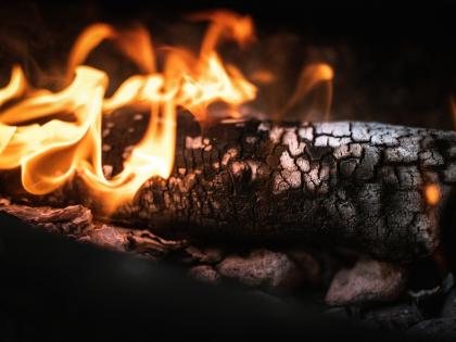 Nashik Shocker: 24-Year-Old Man Sets Himself on Fire Over Heated Argument, Then Hugs Wife and Mother-in-Law | Nashik Shocker: 24-Year-Old Man Sets Himself on Fire Over Heated Argument, Then Hugs Wife and Mother-in-Law Nashik Shocker: 24-Year-Old Man Sets Himself on Fire Over Heated Argument, Then Hugs Wife and Mother-in-Law | Nashik Shocker: 24-Year-Old Man Sets Himself on Fire Over Heated Argument, Then Hugs Wife and Mother-in-Law