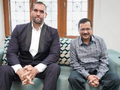 The Great Khali to join AAP? Arvind Kejriwal shares photo | The Great Khali to join AAP? Arvind Kejriwal shares photo