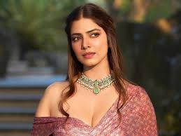 “I Started This Project With the Most Challenging Schedule of the Film” Malavika Mohanan Wraps ‘Sardar 2’ | “I Started This Project With the Most Challenging Schedule of the Film” Malavika Mohanan Wraps ‘Sardar 2’ “I Started This Project With the Most Challenging Schedule of the Film” Malavika Mohanan Wraps ‘Sardar 2’ | “I Started This Project With the Most Challenging Schedule of the Film” Malavika Mohanan Wraps ‘Sardar 2’