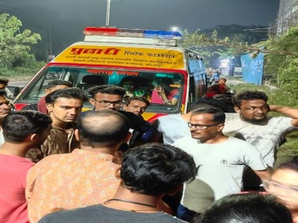 Medical college students shock Kolhapur by using ambulance for garba celebration | Medical college students shock Kolhapur by using ambulance for garba celebration