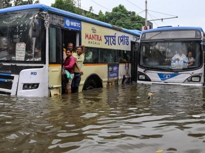 Kolkata Rains: Four Die of Electrocution, Heavy Downpour Paralyses the City | Kolkata Rains: Four Die of Electrocution, Heavy Downpour Paralyses the City