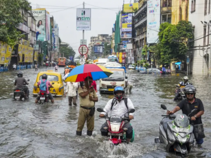 Kolkata Rains: State Government Announces ₹2 Lakh Ex Gratia, Jobs for Families of Victims | Kolkata Rains: State Government Announces ₹2 Lakh Ex Gratia, Jobs for Families of Victims
