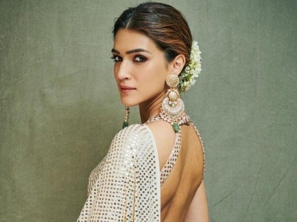 Kriti Sanon diagnosed with COVID-19 during her shoot in Chandigarh? | Kriti Sanon diagnosed with COVID-19 during her shoot in Chandigarh?