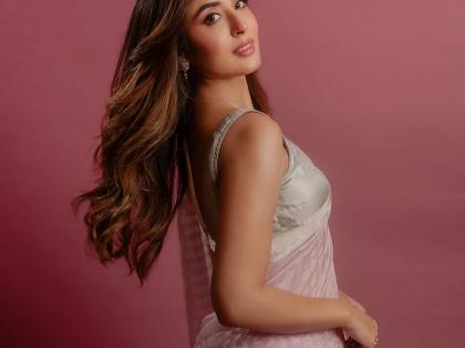 Kritika Kamra To Visit Chanderi In Madhya Pradesh to Celebrate and Empower Women Artisans Of the State | Kritika Kamra To Visit Chanderi In Madhya Pradesh to Celebrate and Empower Women Artisans Of the State Kritika Kamra To Visit Chanderi In Madhya Pradesh to Celebrate and Empower Women Artisans Of the State | Kritika Kamra To Visit Chanderi In Madhya Pradesh to Celebrate and Empower Women Artisans Of the State