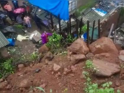 Kalyan: Incessant rains cause landslide in Hanuman Nagar area, no casualties | Kalyan: Incessant rains cause landslide in Hanuman Nagar area, no casualties