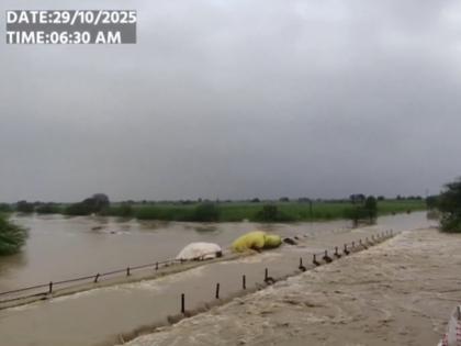 Latur Rains: Cloudburst-Like Conditions in Renapur Tehsil After Heavy Rainfall, Crops Destroyed | Latur Rains: Cloudburst-Like Conditions in Renapur Tehsil After Heavy Rainfall, Crops Destroyed Latur Rains: Cloudburst-Like Conditions in Renapur Tehsil After Heavy Rainfall, Crops Destroyed | Latur Rains: Cloudburst-Like Conditions in Renapur Tehsil After Heavy Rainfall, Crops Destroyed