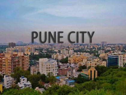 Student beaten in Pune, robbed of Rs 50,000, car smashed with baseball bat. | Student beaten in Pune, robbed of Rs 50,000, car smashed with baseball bat. Student beaten in Pune, robbed of Rs 50,000, car smashed with baseball bat. | Student beaten in Pune, robbed of Rs 50,000, car smashed with baseball bat.