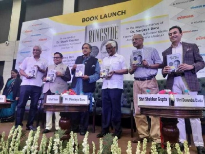 Shashi Tharoor launches Dr Vijay Darda’s new book ‘RINGSIDE’ | Shashi Tharoor launches Dr Vijay Darda’s new book ‘RINGSIDE’