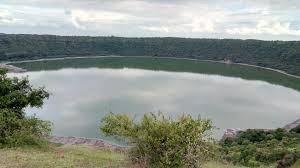 Shinde government approves Rs 370 crore fund for conservation of Lonar Lake | Shinde government approves Rs 370 crore fund for conservation of Lonar Lake