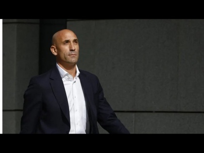 FIFA World Cup Kissing Case: Luis Rubiales, Ex-Chief of Spanish Scoccer, to Face Trial for Kissing Jenni Hermoso | FIFA World Cup Kissing Case: Luis Rubiales, Ex-Chief of Spanish Scoccer, to Face Trial for Kissing Jenni Hermoso