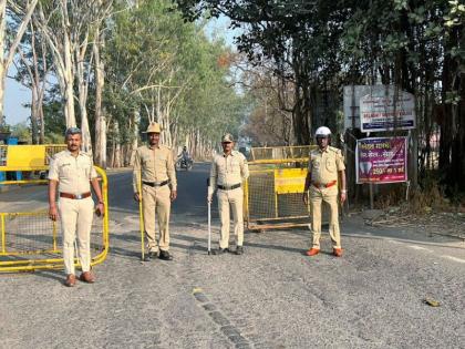Residents of 14 disputed villages on Maha-Telangana border say they enjoy benefits from both states | Residents of 14 disputed villages on Maha-Telangana border say they enjoy benefits from both states Residents of 14 disputed villages on Maha-Telangana border say they enjoy benefits from both states | Residents of 14 disputed villages on Maha-Telangana border say they enjoy benefits from both states