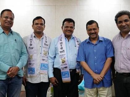 Former BJP minister Mahadev Naik joins AAP | Former BJP minister Mahadev Naik joins AAP