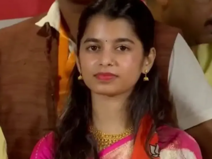 Bihar Assembly Elections 2025: Folk Singer Maithili Thakur to Contest from Alinagar as BJP Releases Second List of 12 Candidates | Bihar Assembly Elections 2025: Folk Singer Maithili Thakur to Contest from Alinagar as BJP Releases Second List of 12 Candidates Bihar Assembly Elections 2025: Folk Singer Maithili Thakur to Contest from Alinagar as BJP Releases Second List of 12 Candidates | Bihar Assembly Elections 2025: Folk Singer Maithili Thakur to Contest from Alinagar as BJP Releases Second List of 12 Candidates