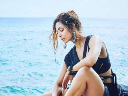 Malaika Arora flaunts her sexy back in a bikini | Malaika Arora flaunts her sexy back in a bikini Malaika Arora flaunts her sexy back in a bikini | Malaika Arora flaunts her sexy back in a bikini