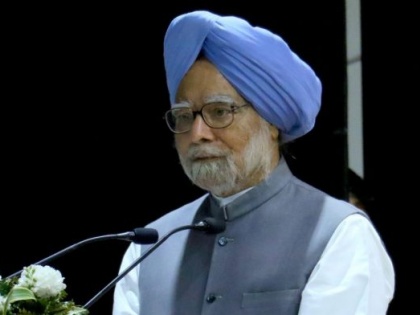Former PM Manmohan Singh returns home, gets discharged from AIIMS after COVID illness | Former PM Manmohan Singh returns home, gets discharged from AIIMS after COVID illness