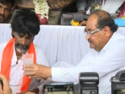 Maratha Reservation: Manoj Jarange Ends Hunger Strike As Maharashtra Govt Accepts Key Demands (VIDEO) | Maratha Reservation: Manoj Jarange Ends Hunger Strike As Maharashtra Govt Accepts Key Demands (VIDEO) Maratha Reservation: Manoj Jarange Ends Hunger Strike As Maharashtra Govt Accepts Key Demands (VIDEO) | Maratha Reservation: Manoj Jarange Ends Hunger Strike As Maharashtra Govt Accepts Key Demands (VIDEO)