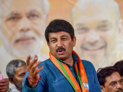 Manoj Tiwari: Shooter was either a supporter of AAP or from Shaheen Bagh | Manoj Tiwari: Shooter was either a supporter of AAP or from Shaheen Bagh