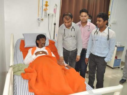 Chhatrapati Sambhajinagar: Maratha reservation activist Manoj Jarange Patil hospitalised after 17-day hunger strike | Chhatrapati Sambhajinagar: Maratha reservation activist Manoj Jarange Patil hospitalised after 17-day hunger strike