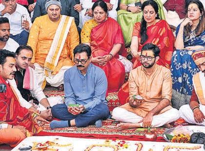 Aaditya Thackeray inaugurates renovated 500-year old temple in Mathura | Aaditya Thackeray inaugurates renovated 500-year old temple in Mathura