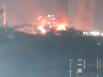 Mathura Refinery Blast: At Least 10 Workers Burned After Explosion Triggers Massive Fire in Uttar Pradesh (Watch Video)