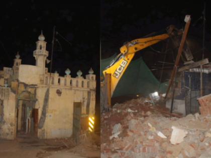 Meerut: 168-Year-Old Mosque Demolished Near Jagdish Mandap on Delhi Road with Mutual Consent | Meerut: 168-Year-Old Mosque Demolished Near Jagdish Mandap on Delhi Road with Mutual Consent Meerut: 168-Year-Old Mosque Demolished Near Jagdish Mandap on Delhi Road with Mutual Consent | Meerut: 168-Year-Old Mosque Demolished Near Jagdish Mandap on Delhi Road with Mutual Consent