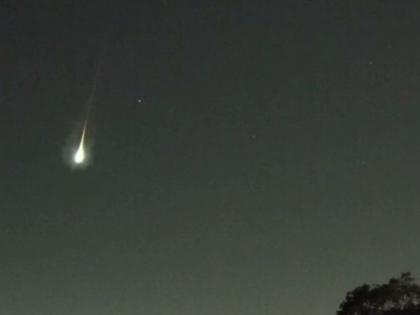 Australia: Meteor Lights Up Skies Over Victoria; Residents Describe ‘Sonic Boom’ (Watch) | Australia: Meteor Lights Up Skies Over Victoria; Residents Describe ‘Sonic Boom’ (Watch)
