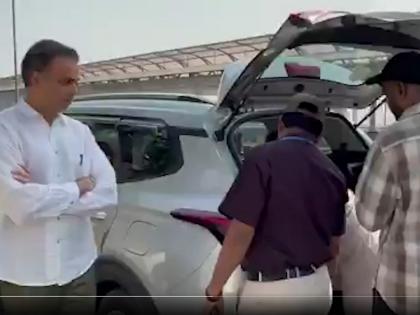 Shiv Sena's Worli Candidate Milind Deora's Car Checked By EC Officials At Mumbai's Marine Drive (Watch Video)