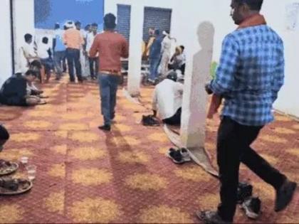 Mirzapur Feast Chaos: Rucks Over Gravy Without Mutton Pieces at Party Hosted by BJP Bhadohi MP Vinod Kumar Bind (Watch Video) | Mirzapur Feast Chaos: Rucks Over Gravy Without Mutton Pieces at Party Hosted by BJP Bhadohi MP Vinod Kumar Bind (Watch Video)