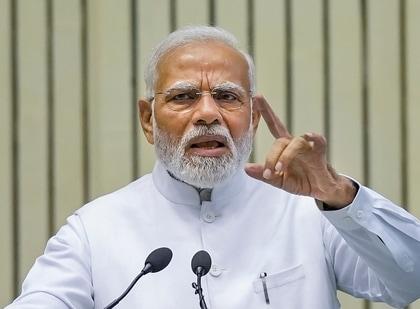 Congress to move EC against PM Modi's 'roadshow' on polling day | Congress to move EC against PM Modi's 'roadshow' on polling day