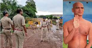 Karnataka Monk Murder: The accused mobile phone seized and sent to the forensic lab | Karnataka Monk Murder: The accused mobile phone seized and sent to the forensic lab Karnataka Monk Murder: The accused mobile phone seized and sent to the forensic lab | Karnataka Monk Murder: The accused mobile phone seized and sent to the forensic lab